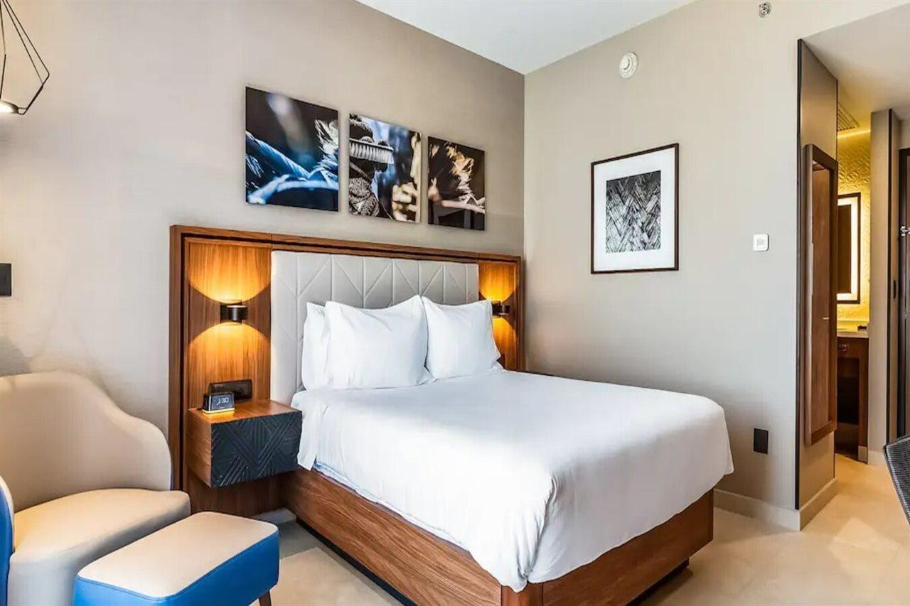 Hampton Inn By Hilton Нуэво-Вальярта Экстерьер фото